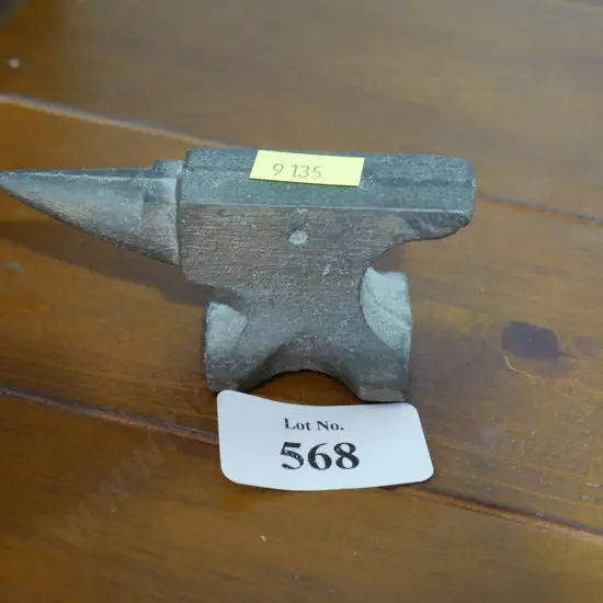 Miniature anvil