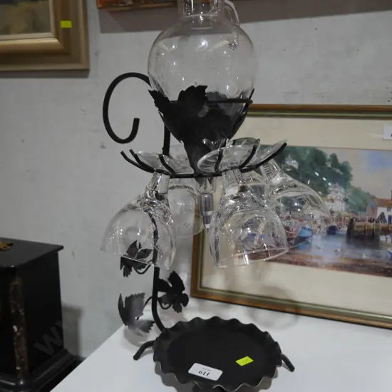 Wine decanter and glasses set