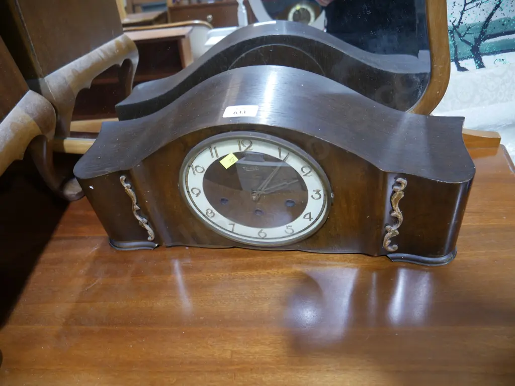 Mantle clock Image 1++