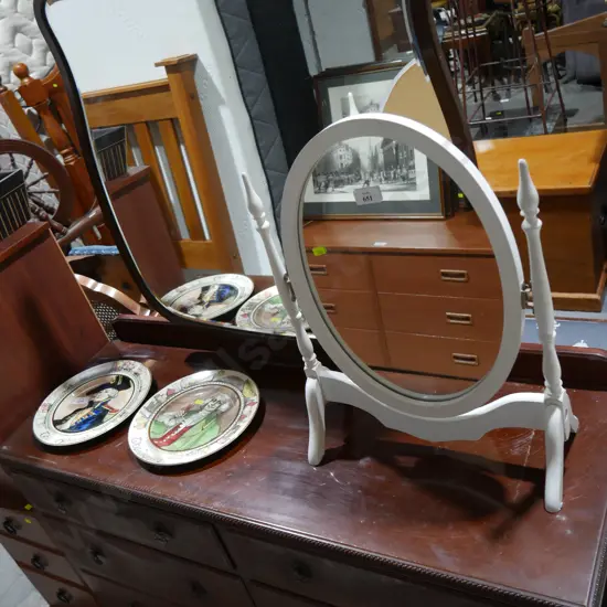 Mirror back dresser