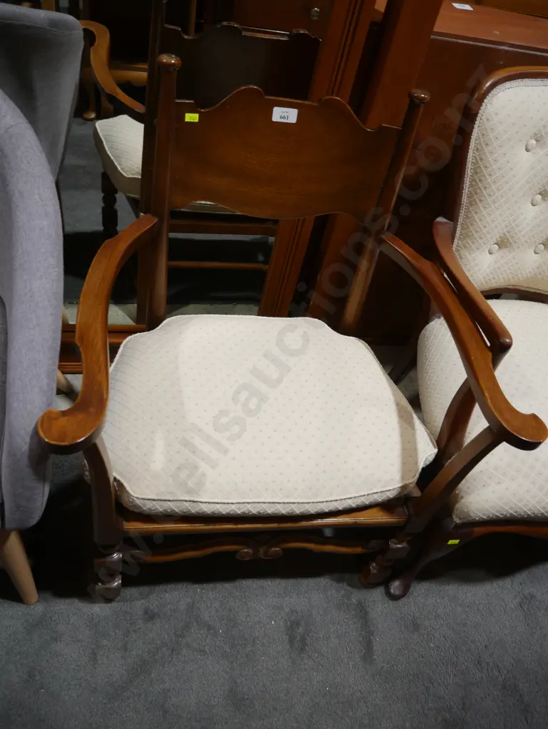 Elbow chair Image 1++