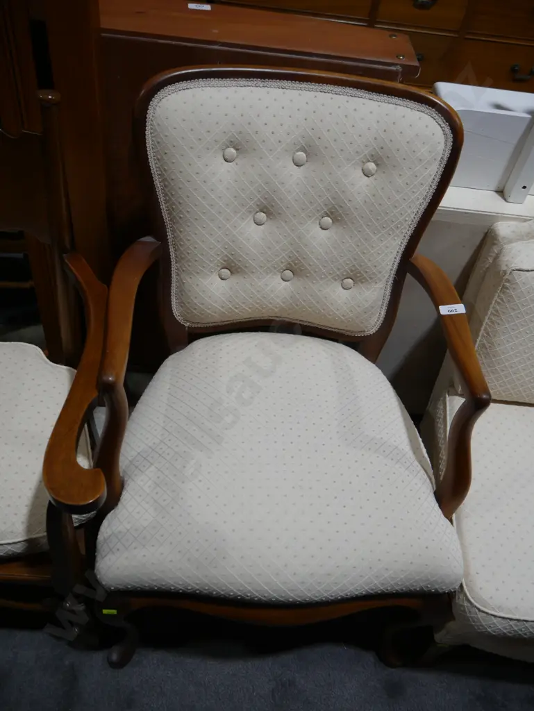 Elbow chair Image 1++