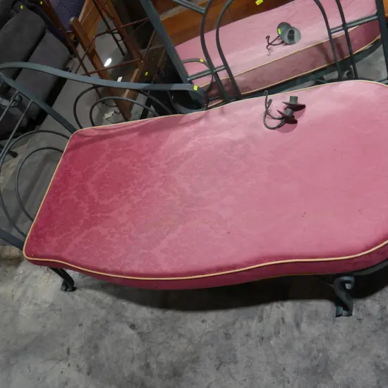 Day bed