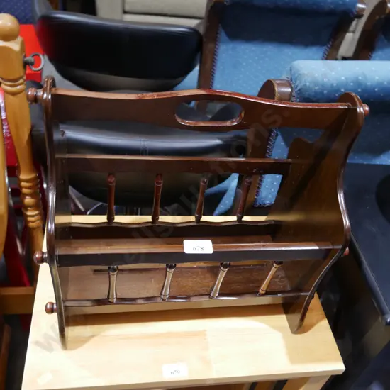 Magazine rack