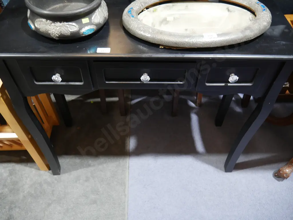 Hall table Image 1++