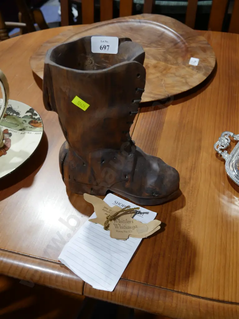Wooden boot Image 1++