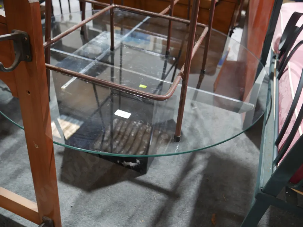 Coffee table Image 1++