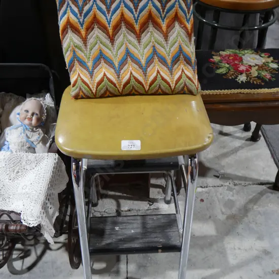 Retro step stool