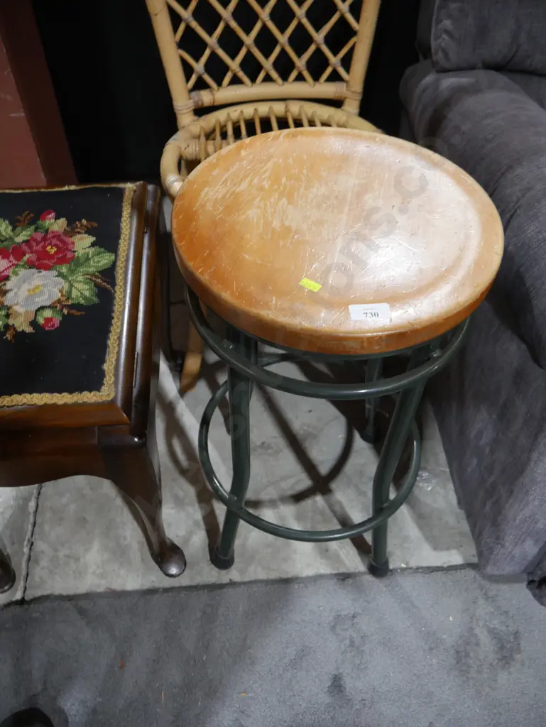 Metal and Wood stool Image 1++