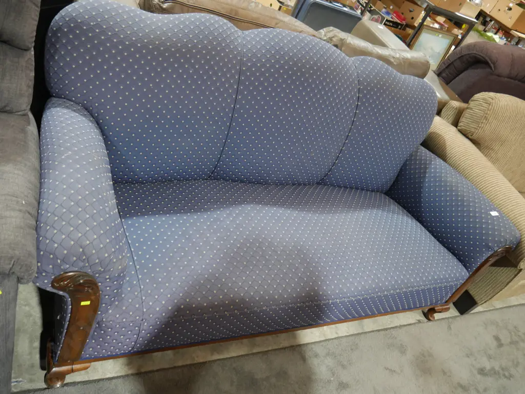 3-seater settee Image 1++