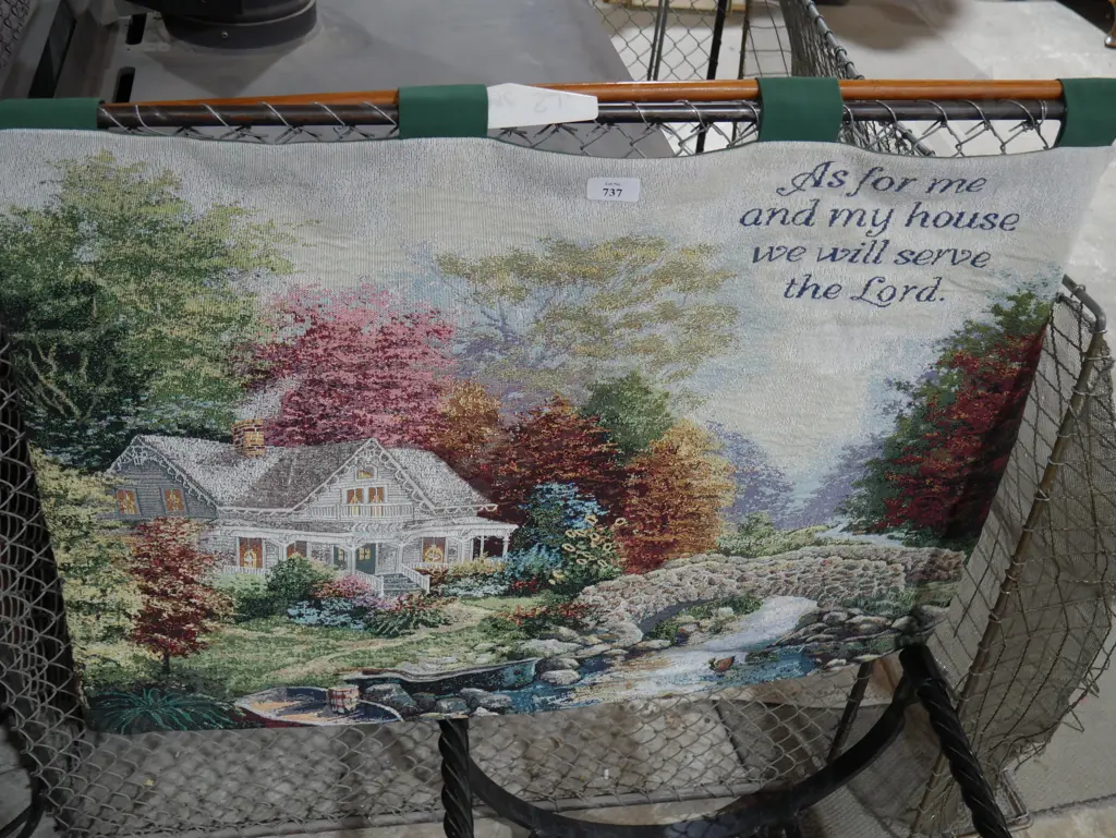 Wall hanging Image 1++
