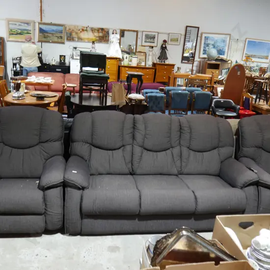 Three-piece recliner lounge suite