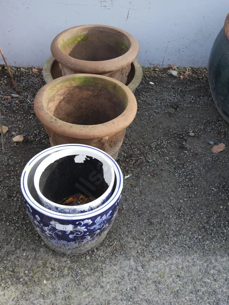5 plant pots Image 1++