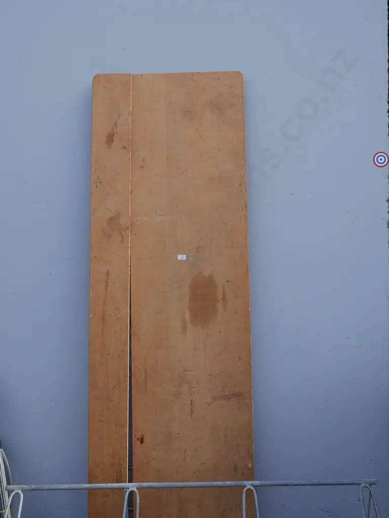 Trestle table - A/F Image 1++