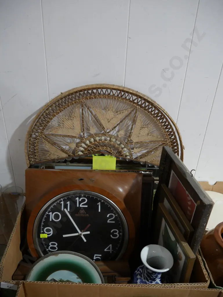 Clocks, picture mirrors etc Image 1++