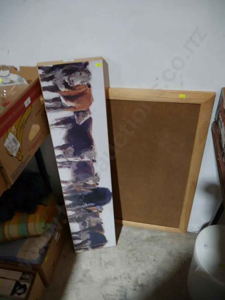 Pin board and artwork Image 1++