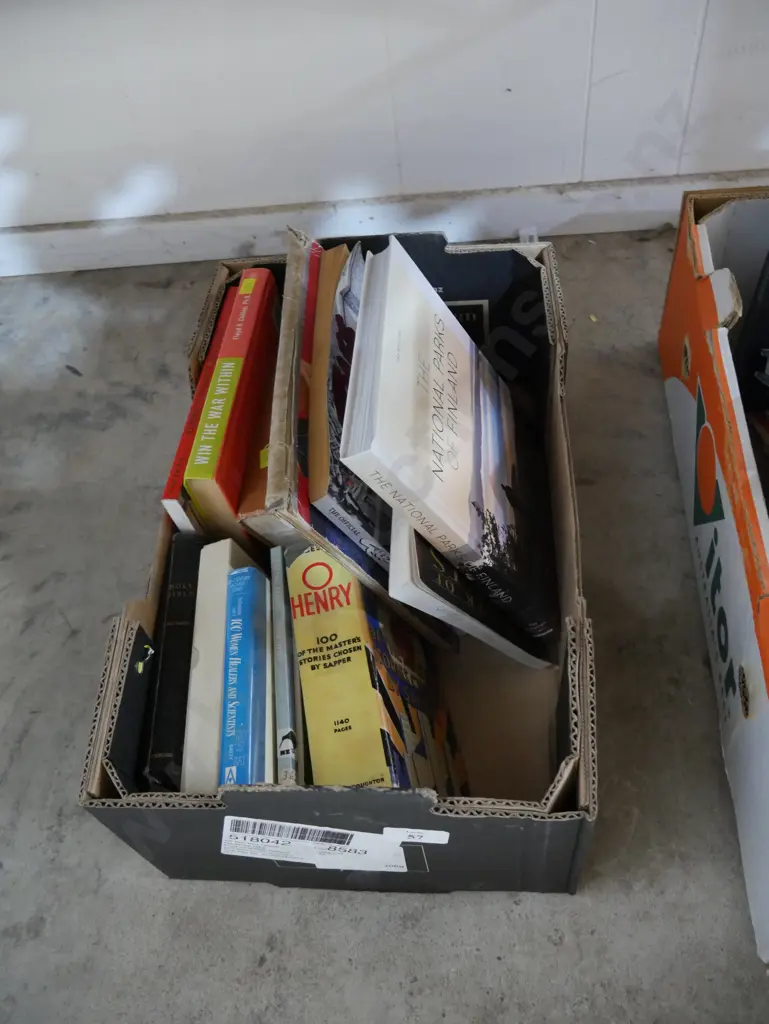 Books Image 1++