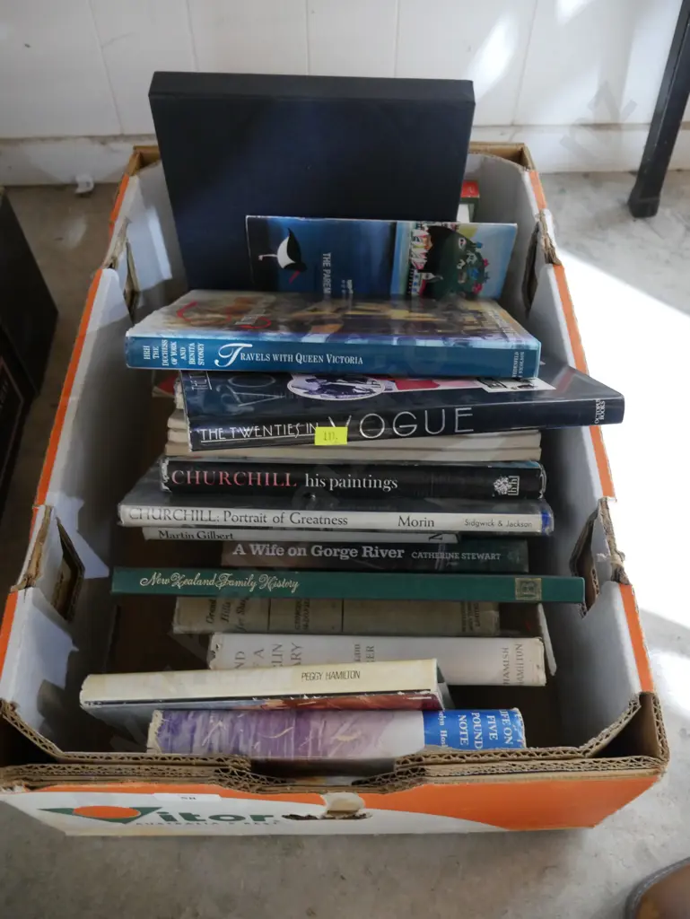 Books Image 1++