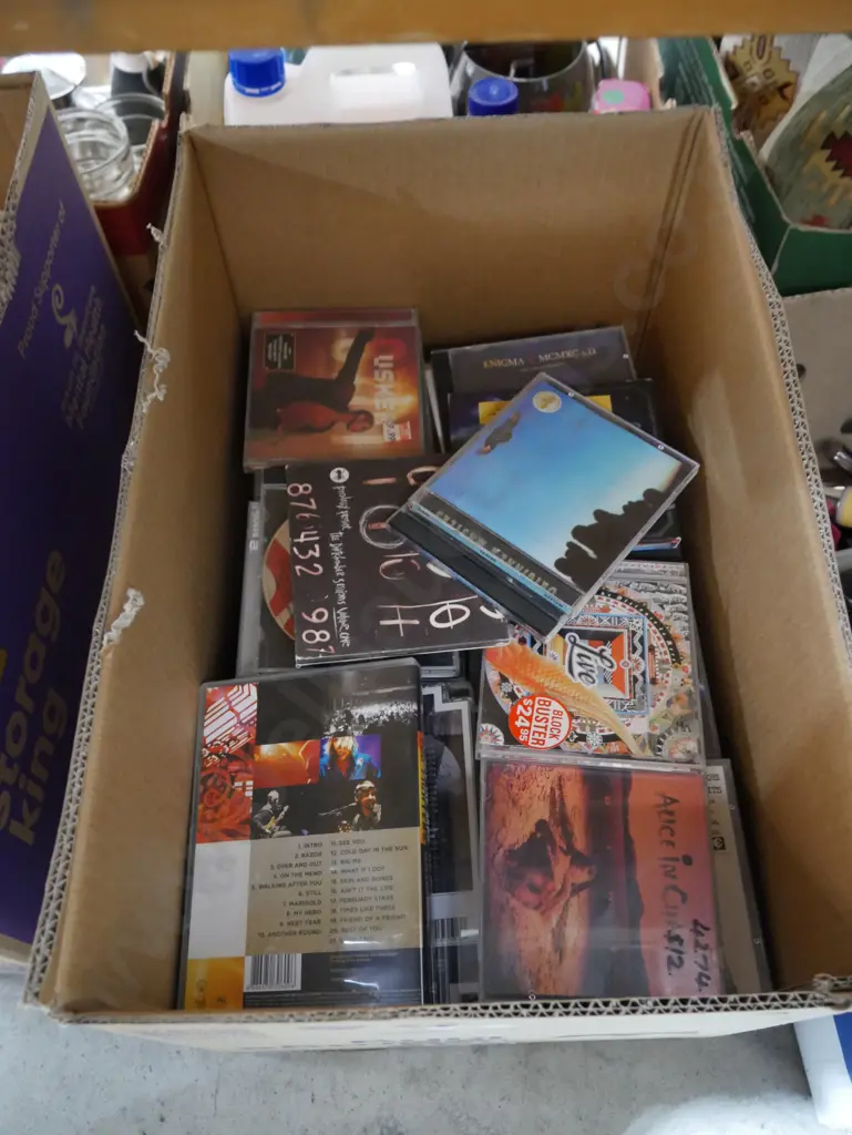CDs and DVDs Image 1++