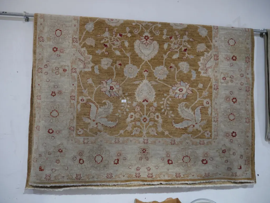 Floor rug Image 1++
