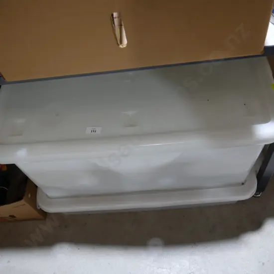 Assorted storage containers