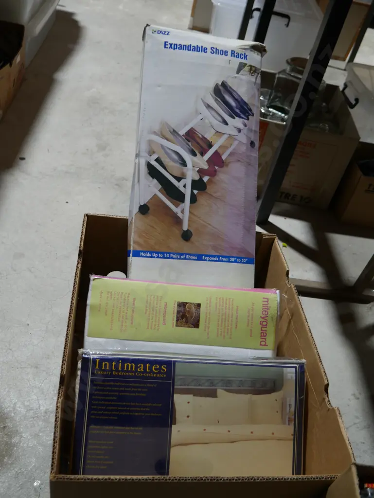 Linen, shoe rack Image 1++