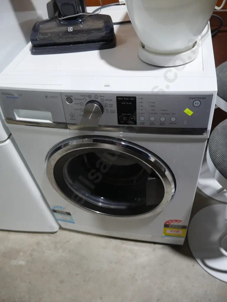Fisher & Paykel washing machine Image 1++