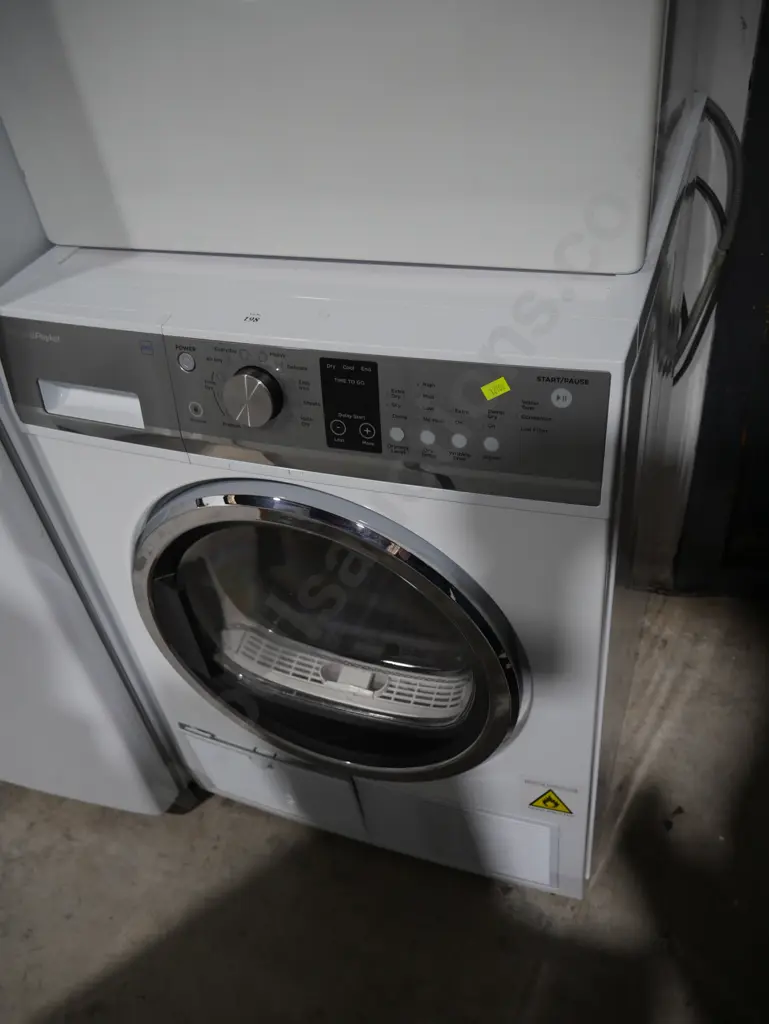 Fisher & Paykel dryer Image 1++