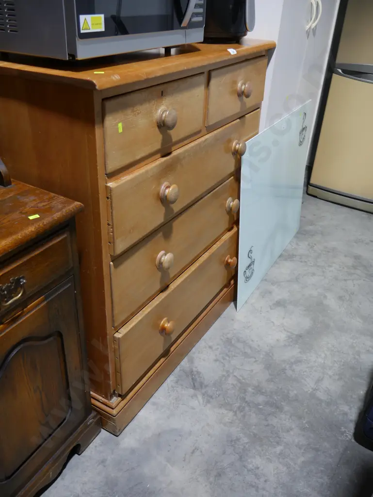Dresser Image 1++
