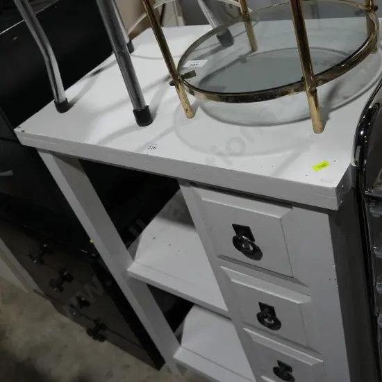 Shelf unit with drawers