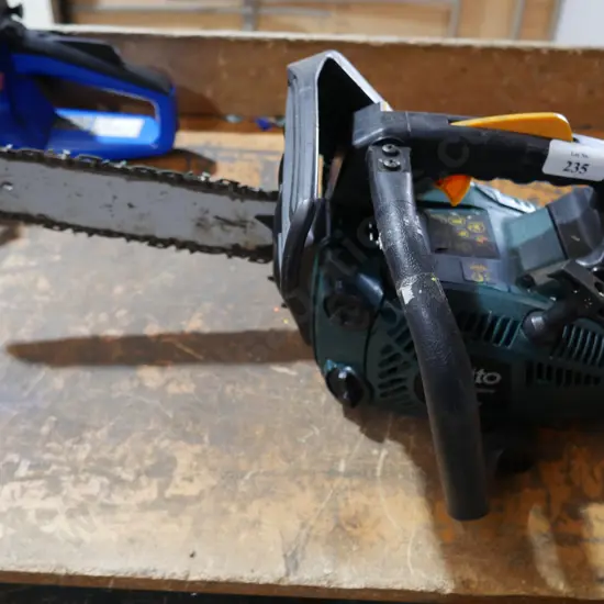 Ozito petrol chainsaw
