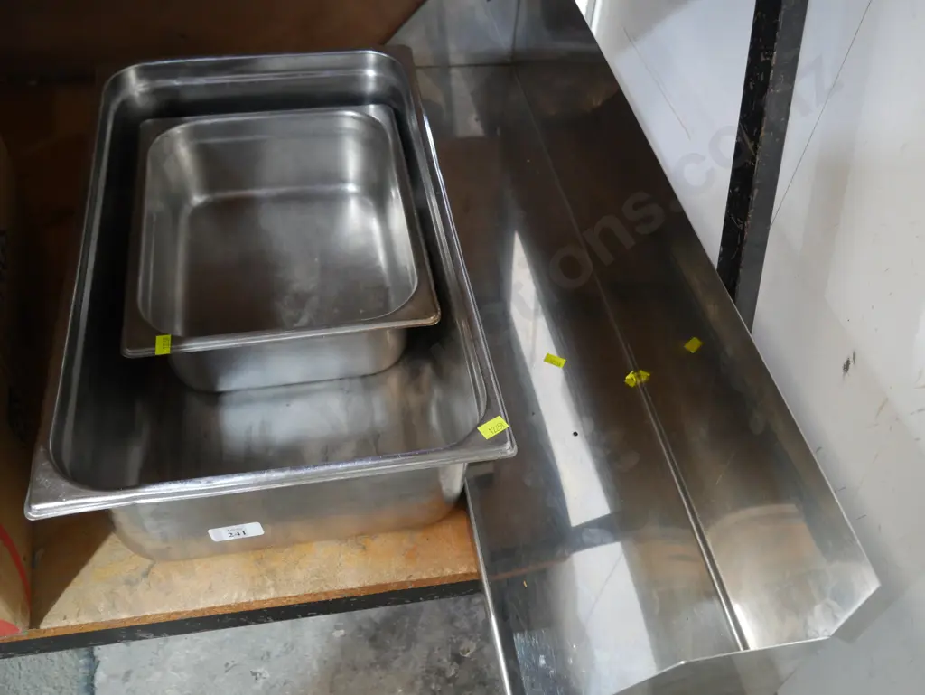 Stainless steel shelf etc Image 1++