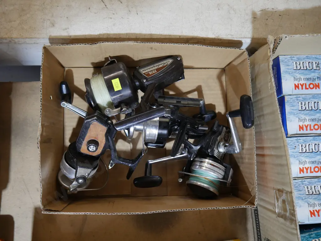 Fishing reels Image 1++