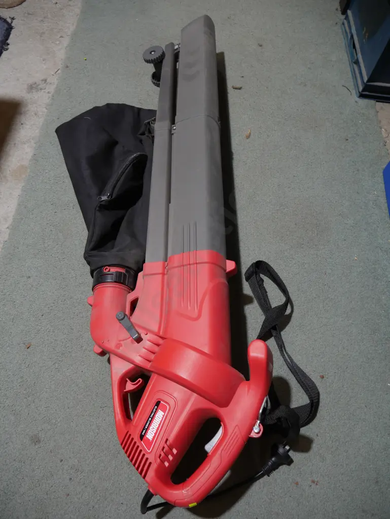 Electric leaf blower Image 1++