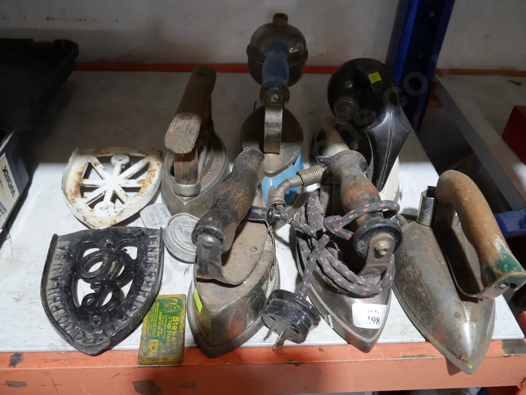 Assorted irons Image 1++