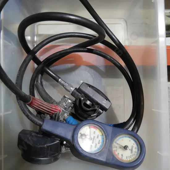 Diving regulator