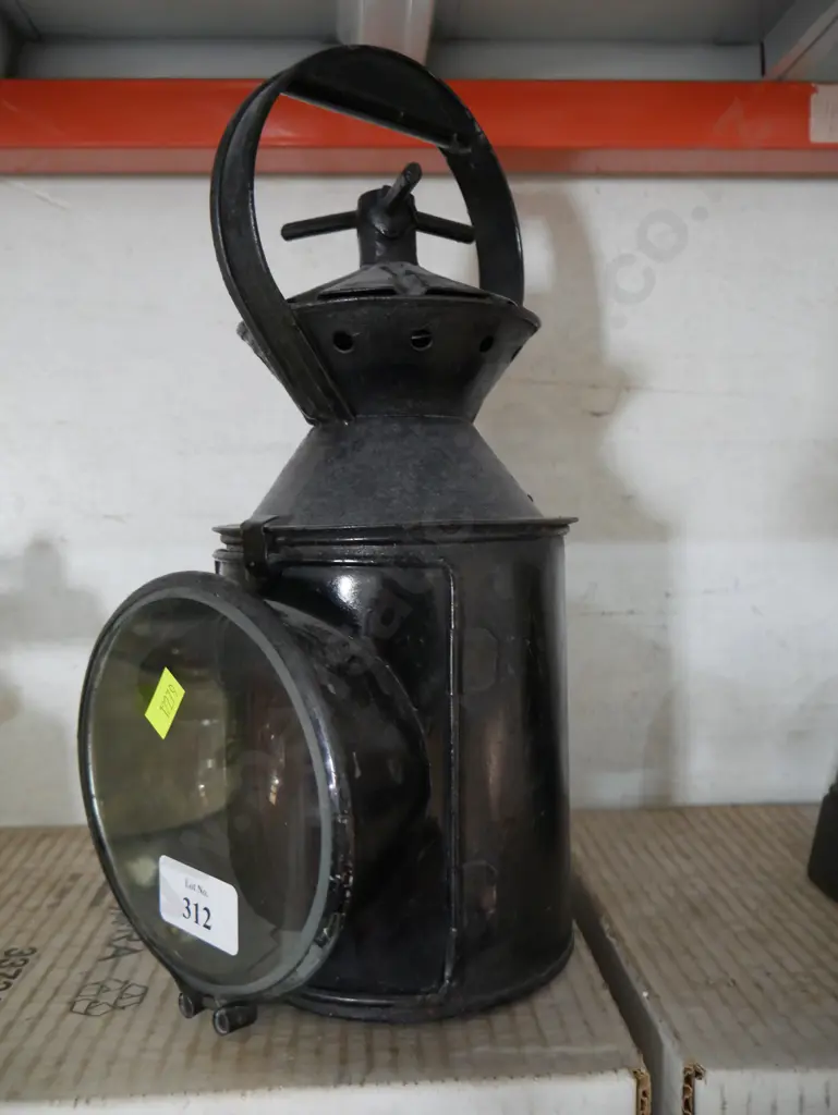 Railway lantern Image 1++