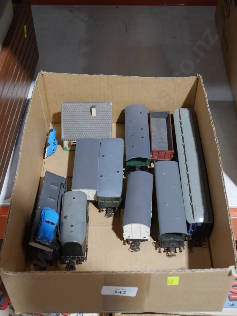 Toy trains etc Image 1++