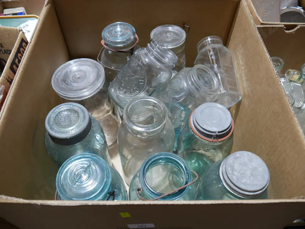 Glass jars Image 1++