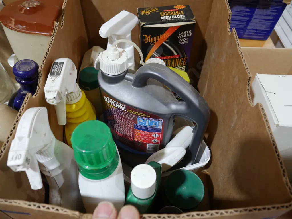 Car care and garden products Image 1++