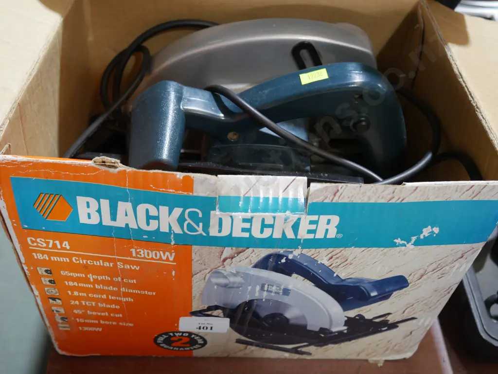 Black & Decker circular saw Image 1++