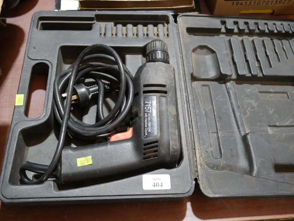 Black & Decker power drill Image 1++