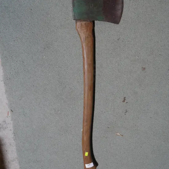 Axe
