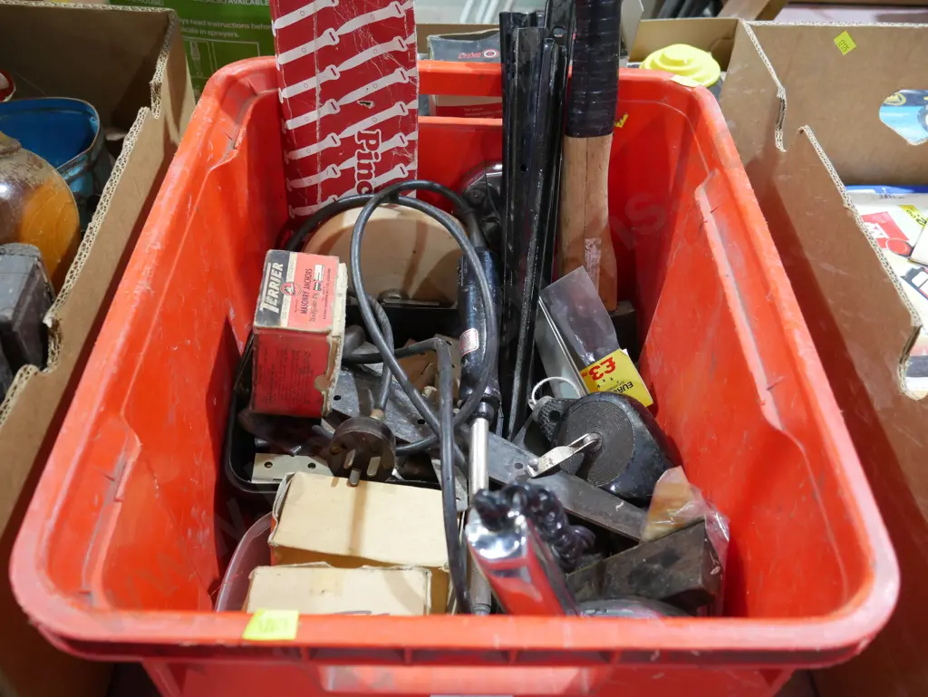 Tomahawk soldering iron etc Image 1++