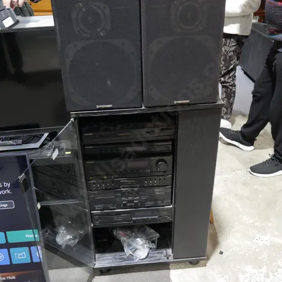 Pioneer stereo with speaker stands