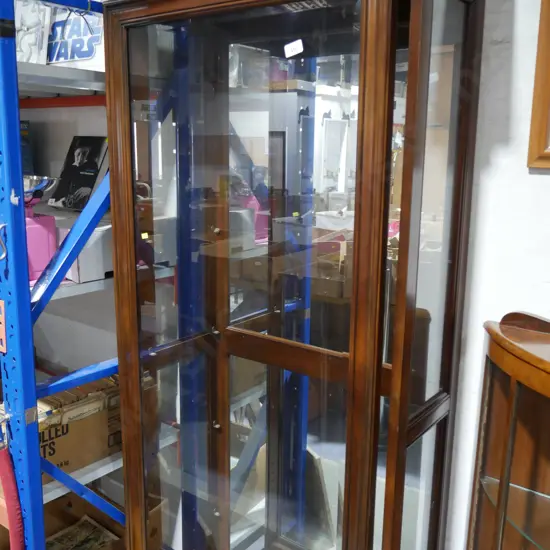 Display case  with sliding door, no shelves
