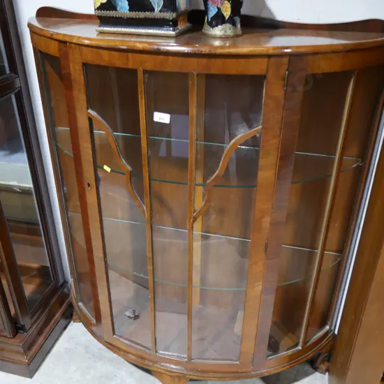 Retro display cabinet