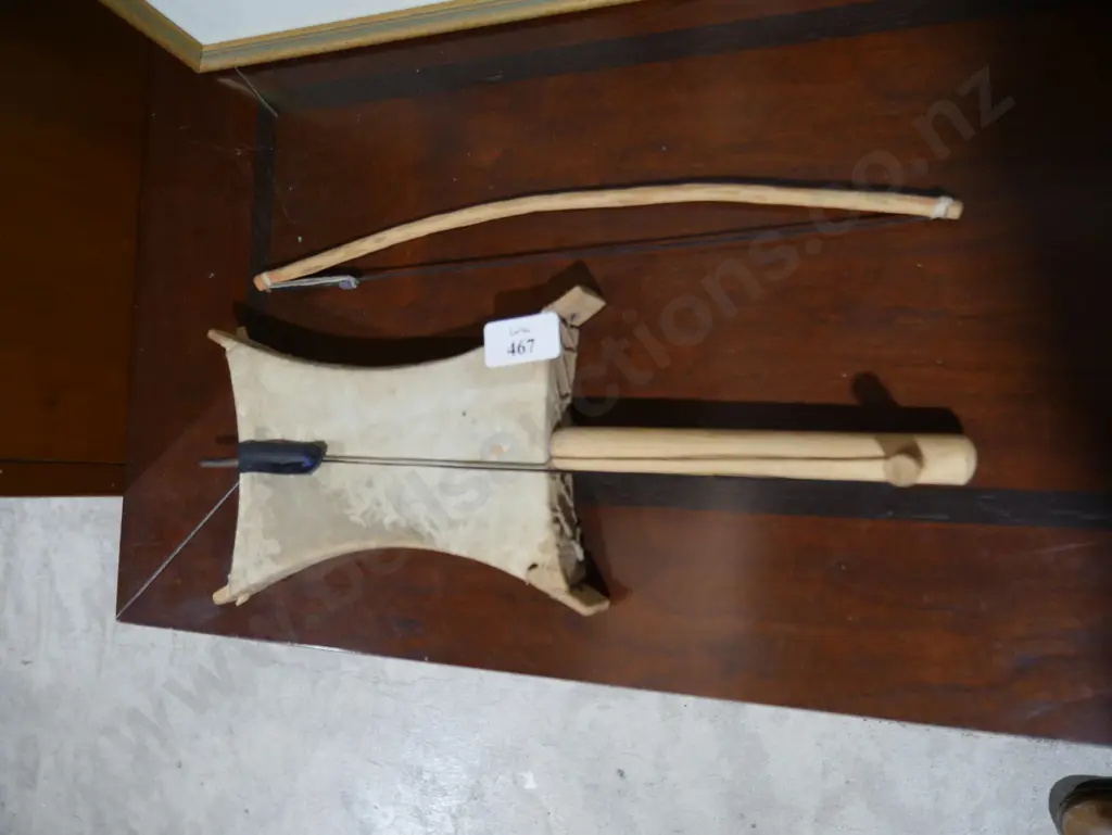 rababa single string instrument Image 1++