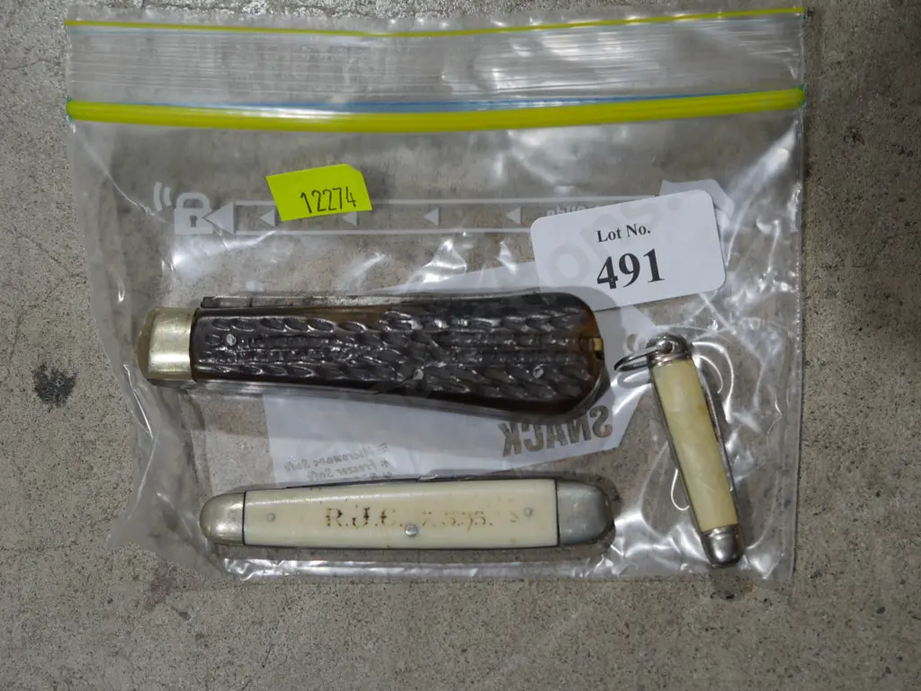 3 pocket knives Image 1++