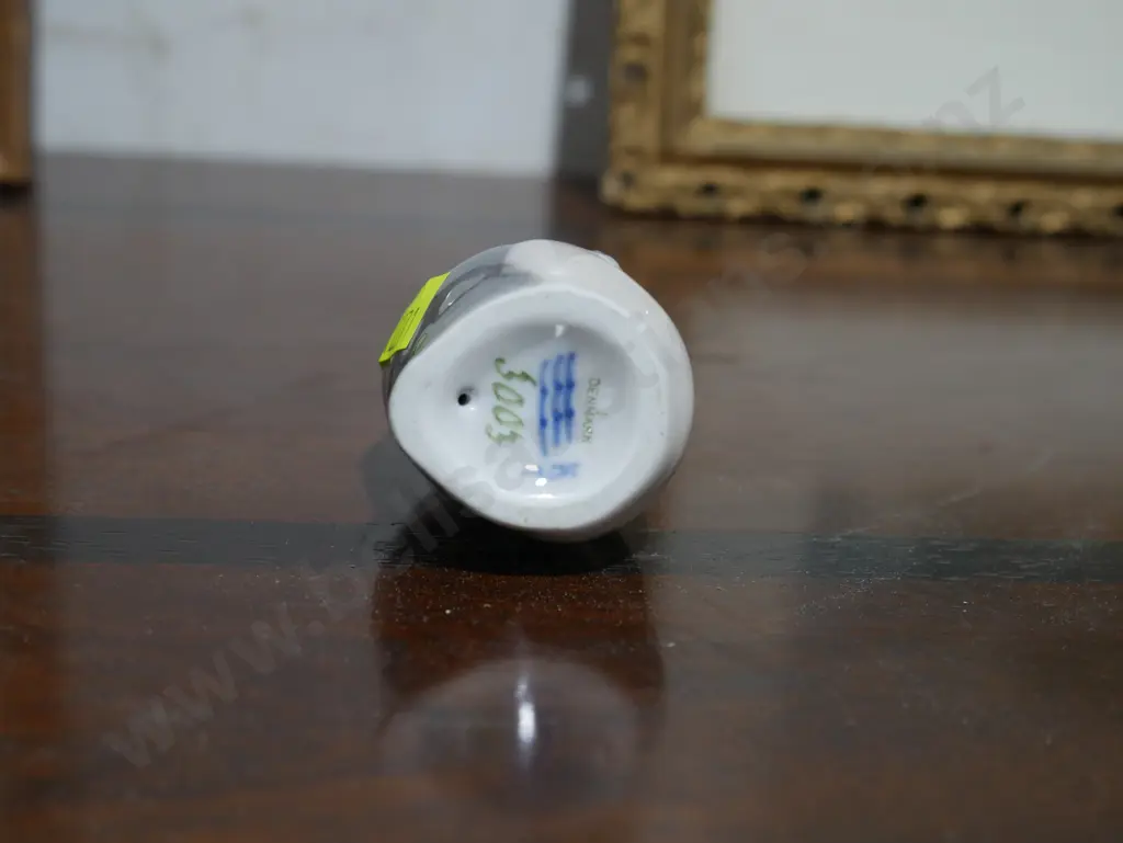 Royal Copenhagen penguin figure Image 1++